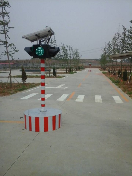 信號(hào)燈廠家圖片/信號(hào)燈廠家樣板圖 (1)