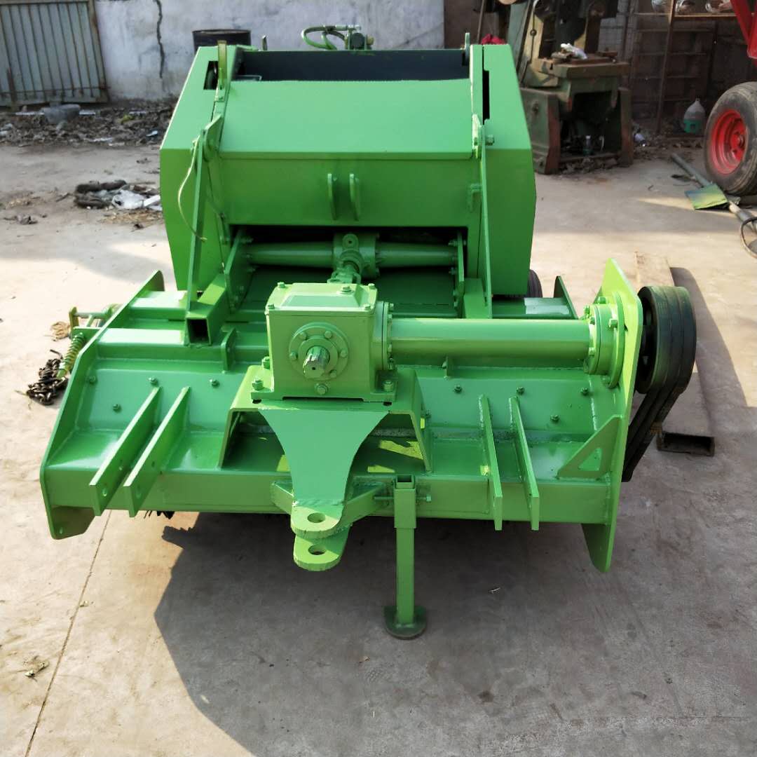 懸掛秸稈回收揉絲機(jī)圖片