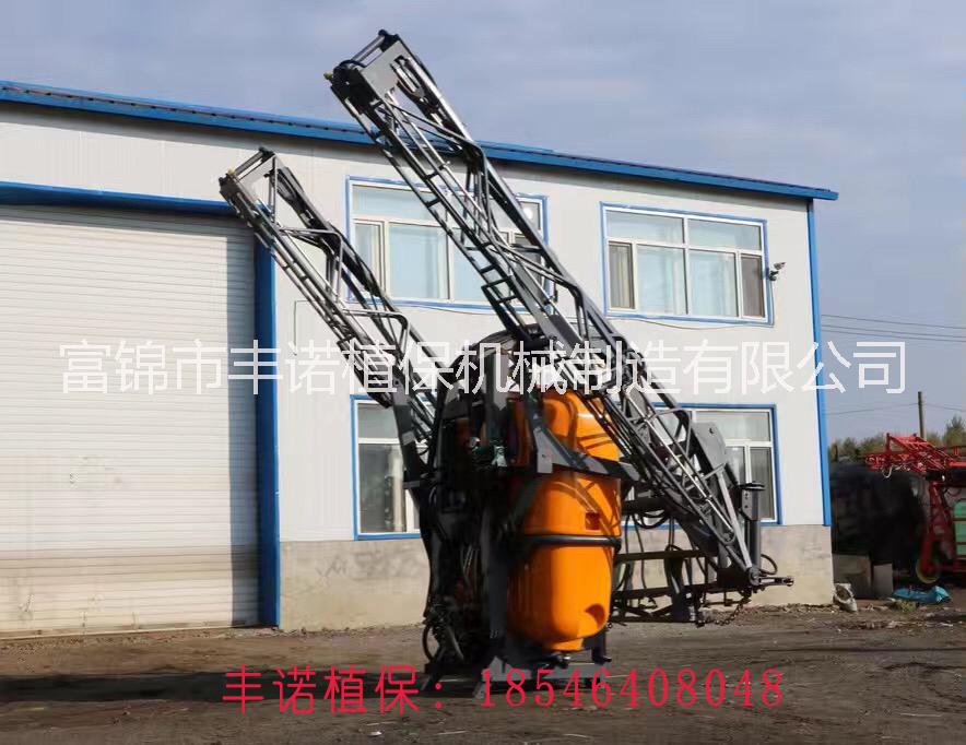 豐諾植保懸掛式玻璃鋼噴藥機(jī)3WPXG-1500-21