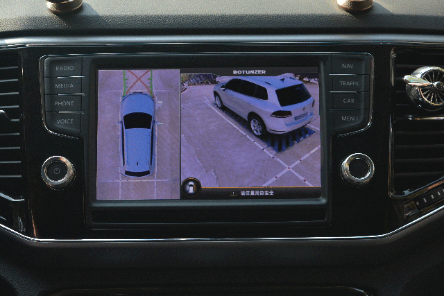 大眾途昂360全景行車記錄儀圖片