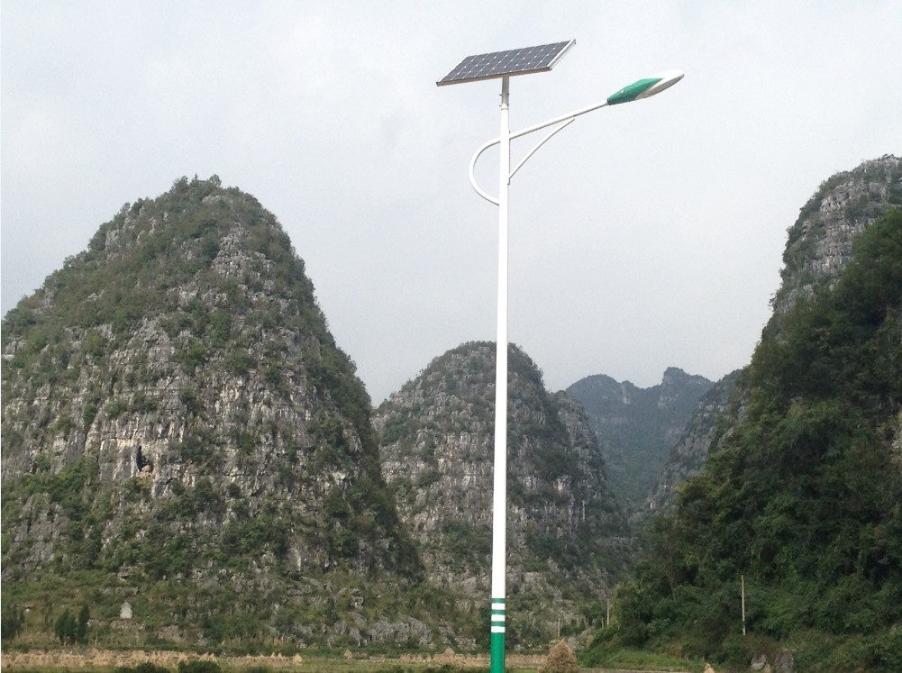 浙江丽水专业太阳能路灯生产批发厂家？丽水路灯生产基地？丽水太阳能路灯生产批发图片