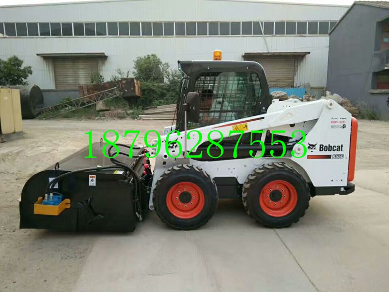 Bobcat山貓S550滑移裝載圖片/Bobcat山貓S550滑移裝載樣板圖 (1)