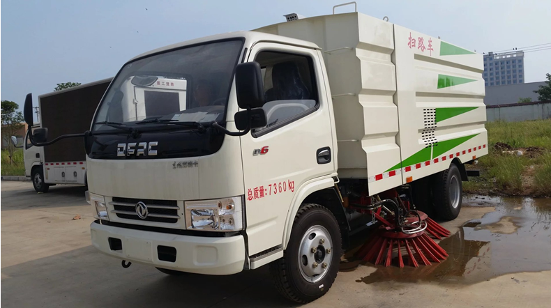 國(guó)五東風(fēng)多利卡5.5立方掃地車圖片/國(guó)五東風(fēng)多利卡5.5立方掃地車樣板圖 (2)