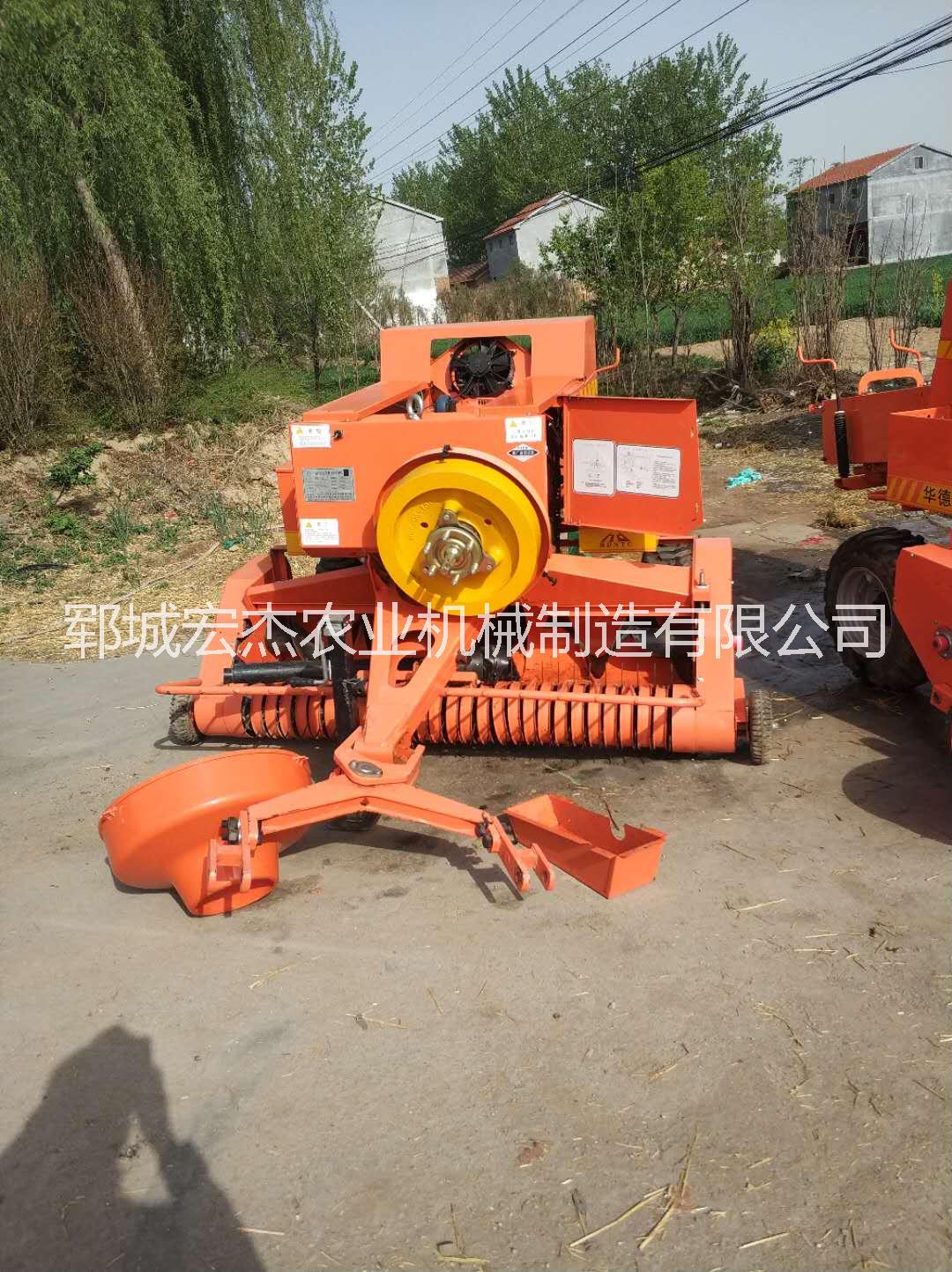 撿拾打捆機(jī)圖片/撿拾打捆機(jī)樣板圖 (1)