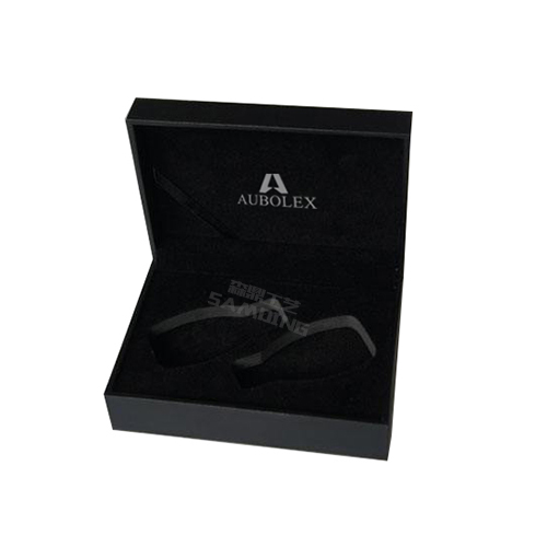 貼木皮手表盒_貼木皮手表盒生產(chǎn)_貼木皮手表盒定做-冠裕包裝