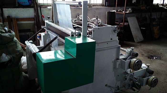 PVC軟膜焊邊機(jī)圖片/PVC軟膜焊邊機(jī)樣板圖 (4)