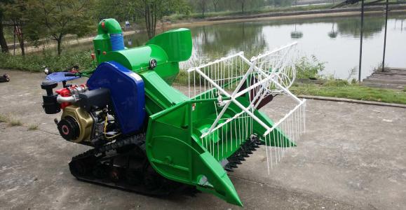 小型稻麥收獲機圖片/小型稻麥收獲機樣板圖 (2)