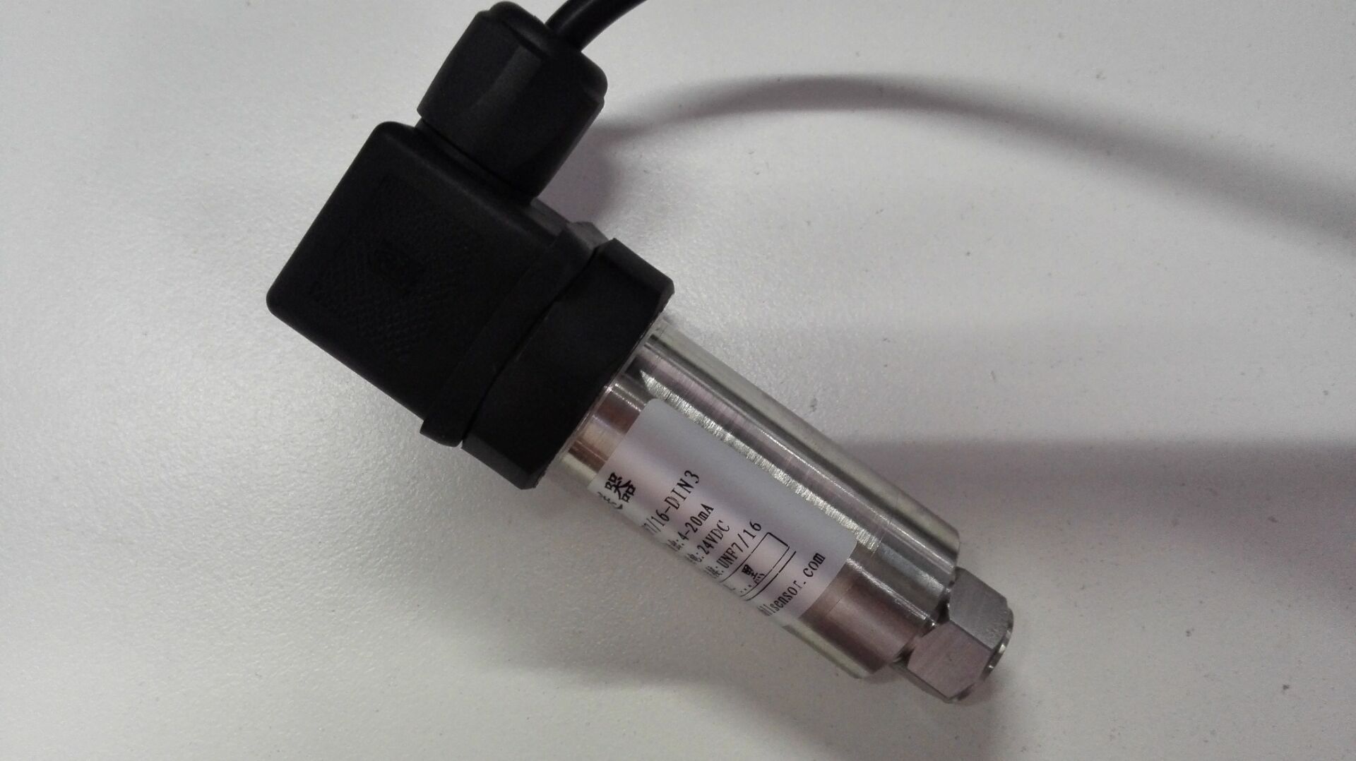 空調(diào)壓力變送器圖片/空調(diào)壓力變送器樣板圖 (2)