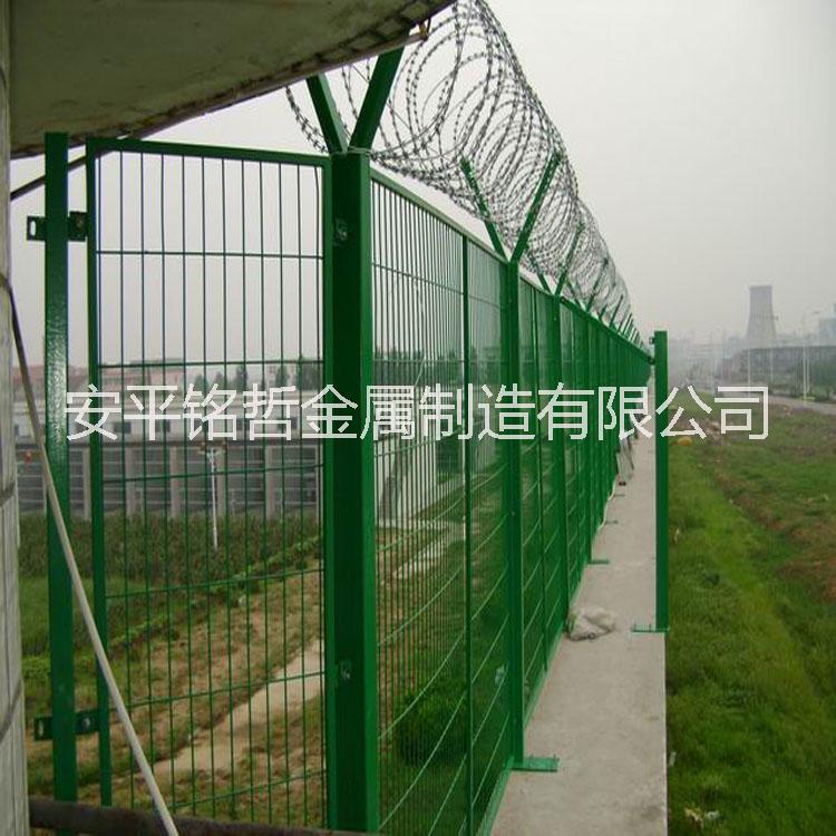 護(hù)欄網(wǎng)圖片/護(hù)欄網(wǎng)樣板圖 (4)