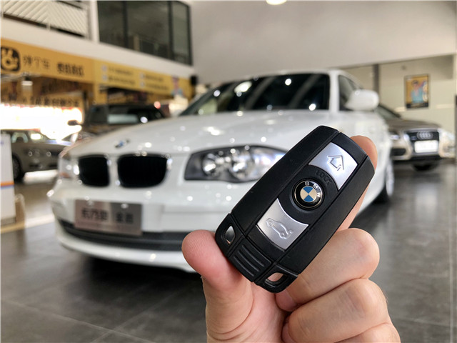 二手車貿(mào)易圖片/二手車貿(mào)易樣板圖 (1)