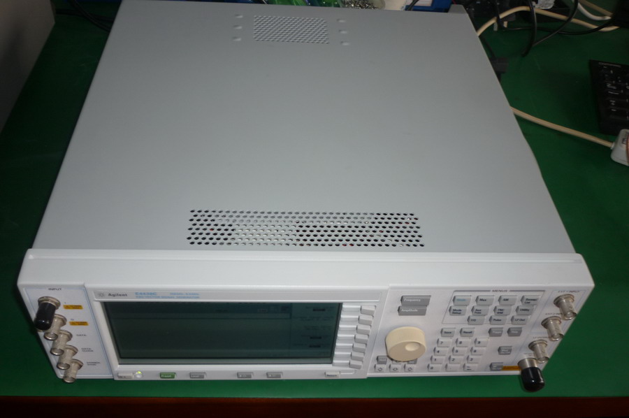 Agilent E4438C图片