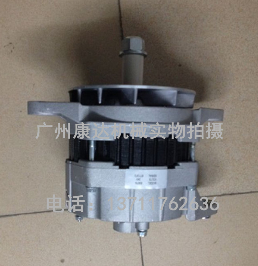 小松裝載機WA380-3發(fā)電機圖片