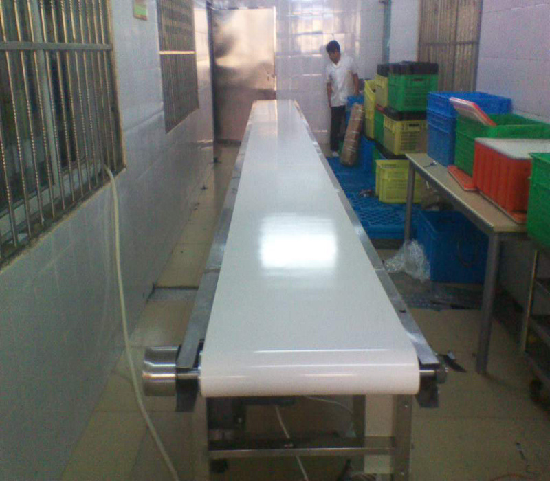 304不銹鋼P(yáng)U食品輸送機(jī)流水線圖片