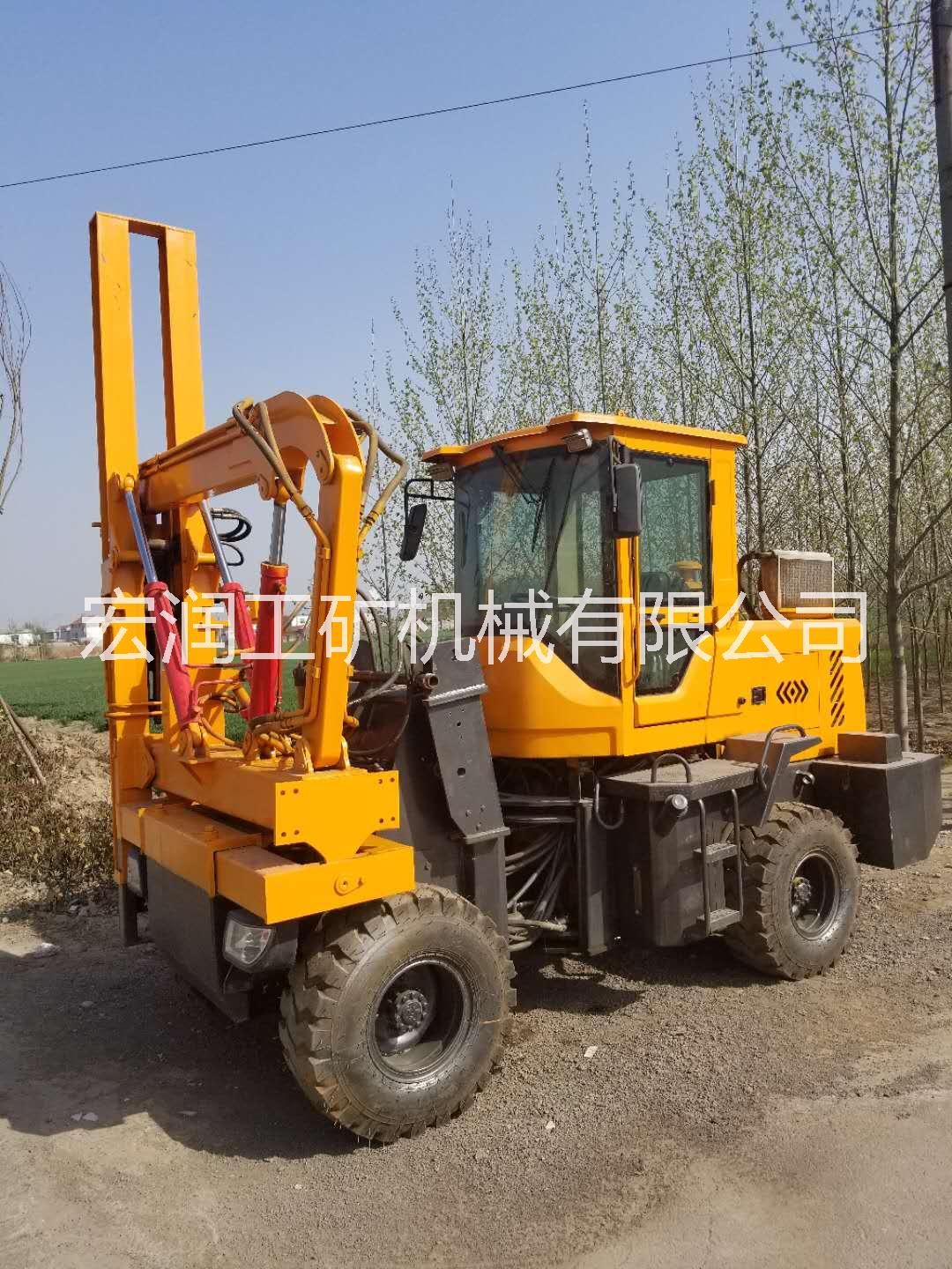 920裝載機(jī)護(hù)欄打拔鉆一體機(jī)圖片/920裝載機(jī)護(hù)欄打拔鉆一體機(jī)樣板圖 (2)