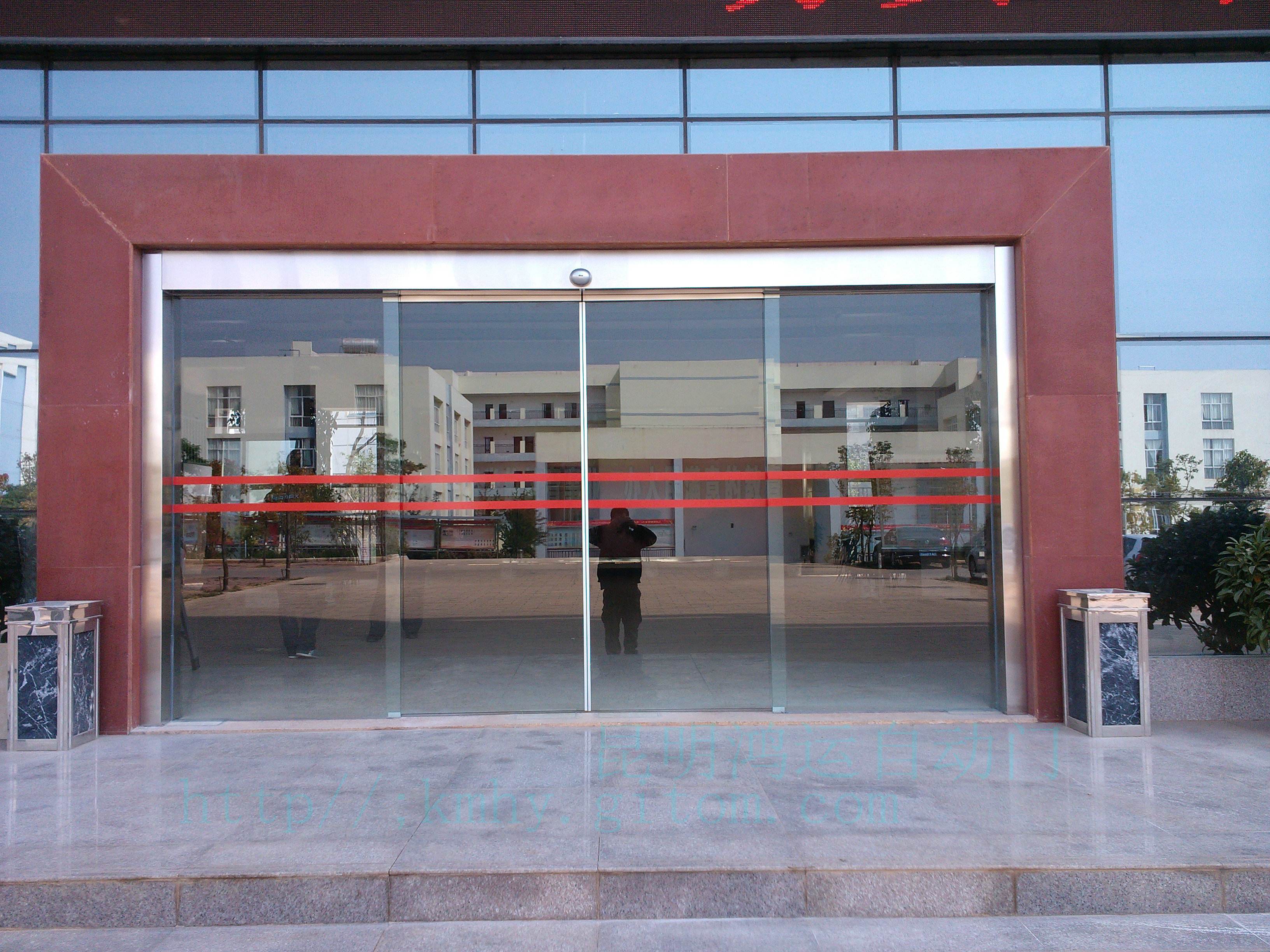 感應(yīng)門安裝圖片/感應(yīng)門安裝樣板圖 (3)