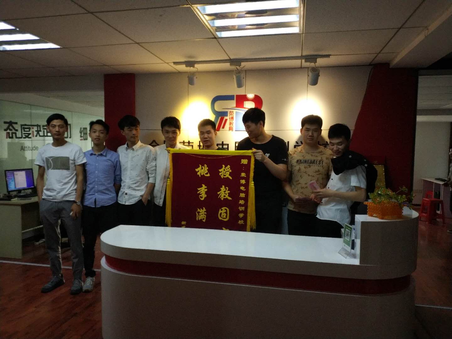 合肥商務(wù)PPT制作培訓(xùn)圖片/合肥商務(wù)PPT制作培訓(xùn)樣板圖 (2)