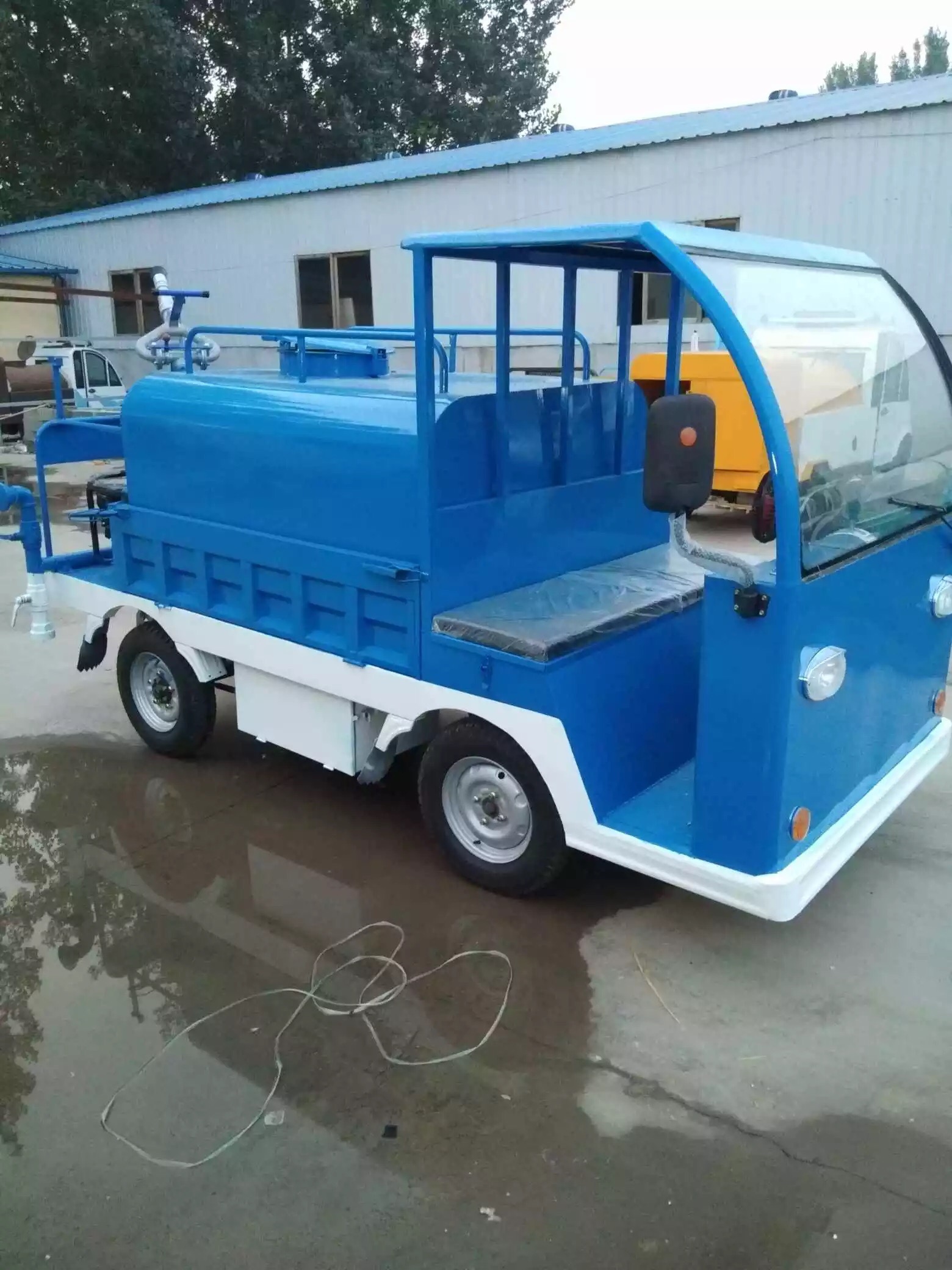 灑水車圖片/灑水車樣板圖 (2)