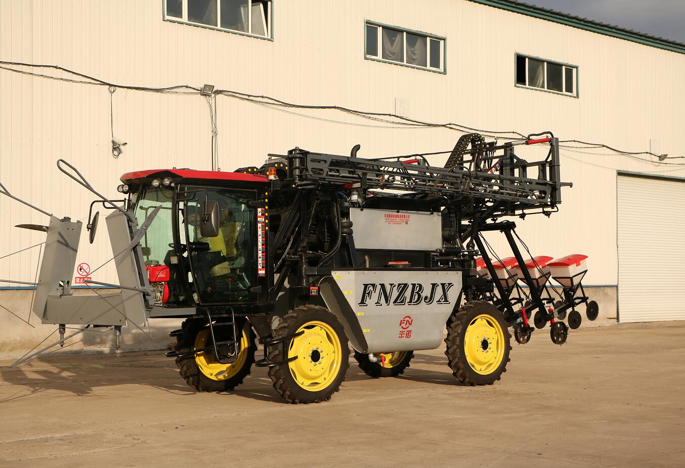 豐諾噴藥機(jī)18546408048可切頂施肥