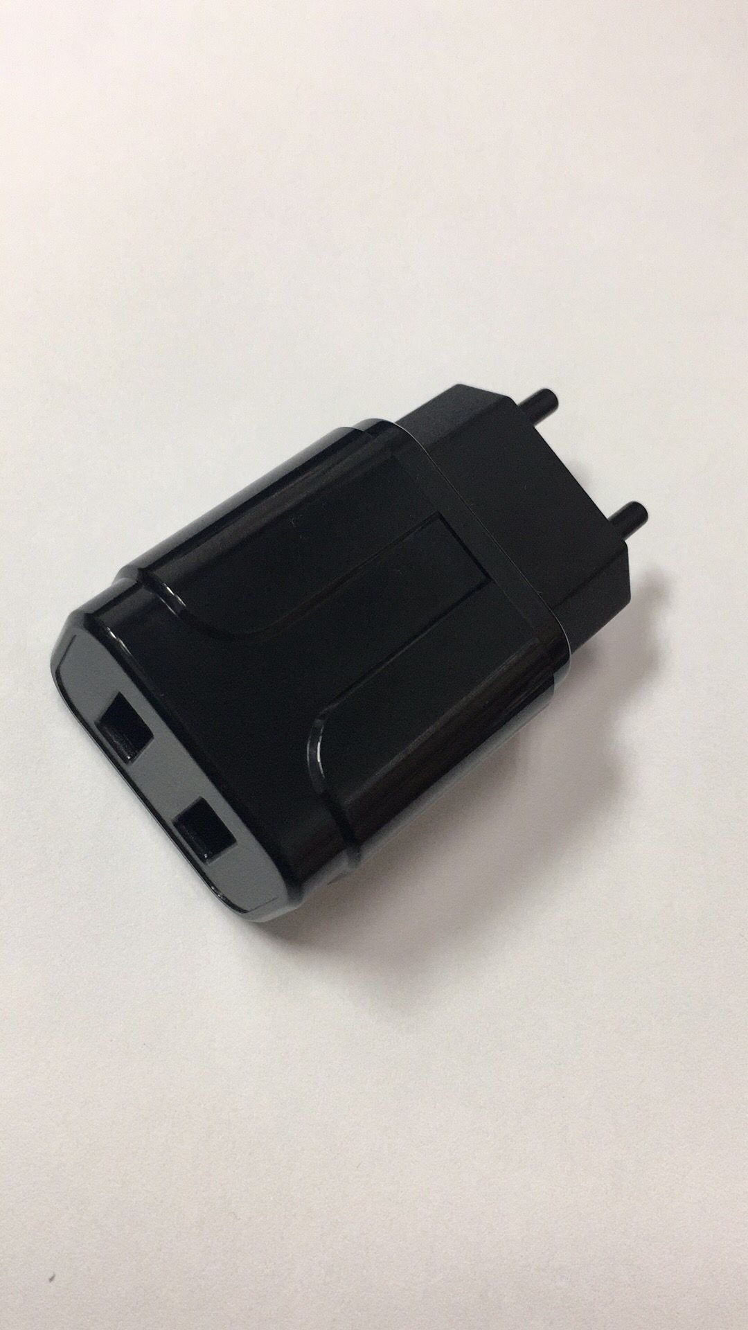 雙USB充電器，深圳市雙USB充電器，深圳市雙USB充電器廠家，雙USB充電器廠家供應(yīng)