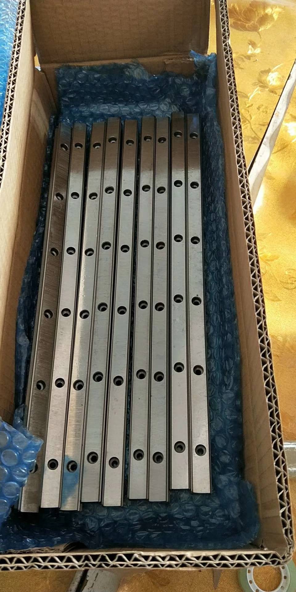 深圳交叉滾子導(dǎo)軌廠家 交叉滾子導(dǎo)軌 交叉滾子導(dǎo)軌廠家供應(yīng)