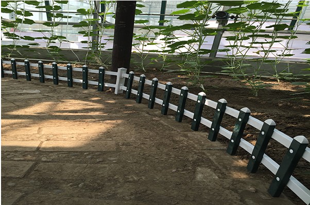 -火-亳州綠化護(hù)欄、亳州pvc護(hù)欄、亳州草坪護(hù)欄廠家