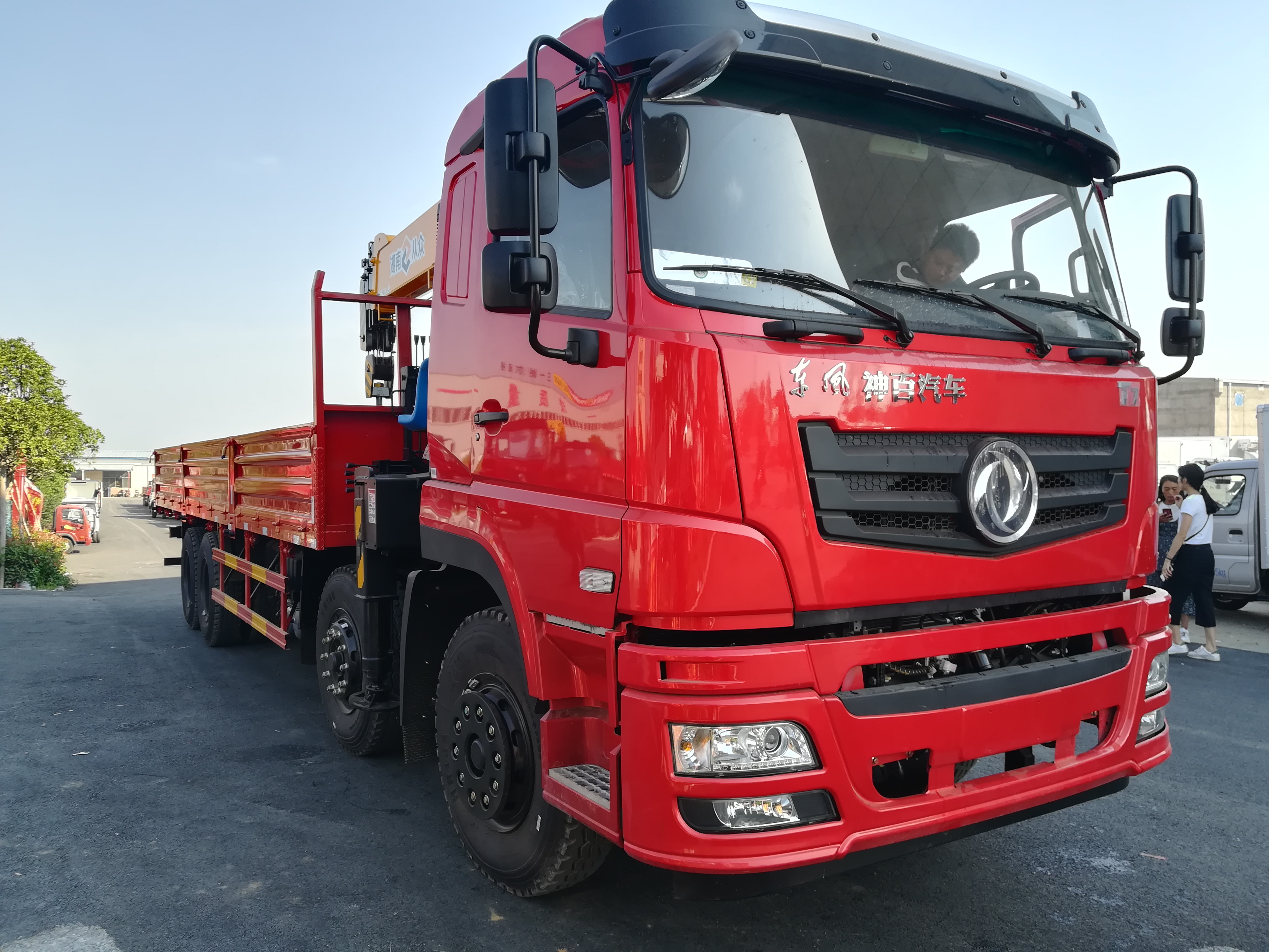 隨車吊東風(fēng)圖片/隨車吊東風(fēng)樣板圖 (3)