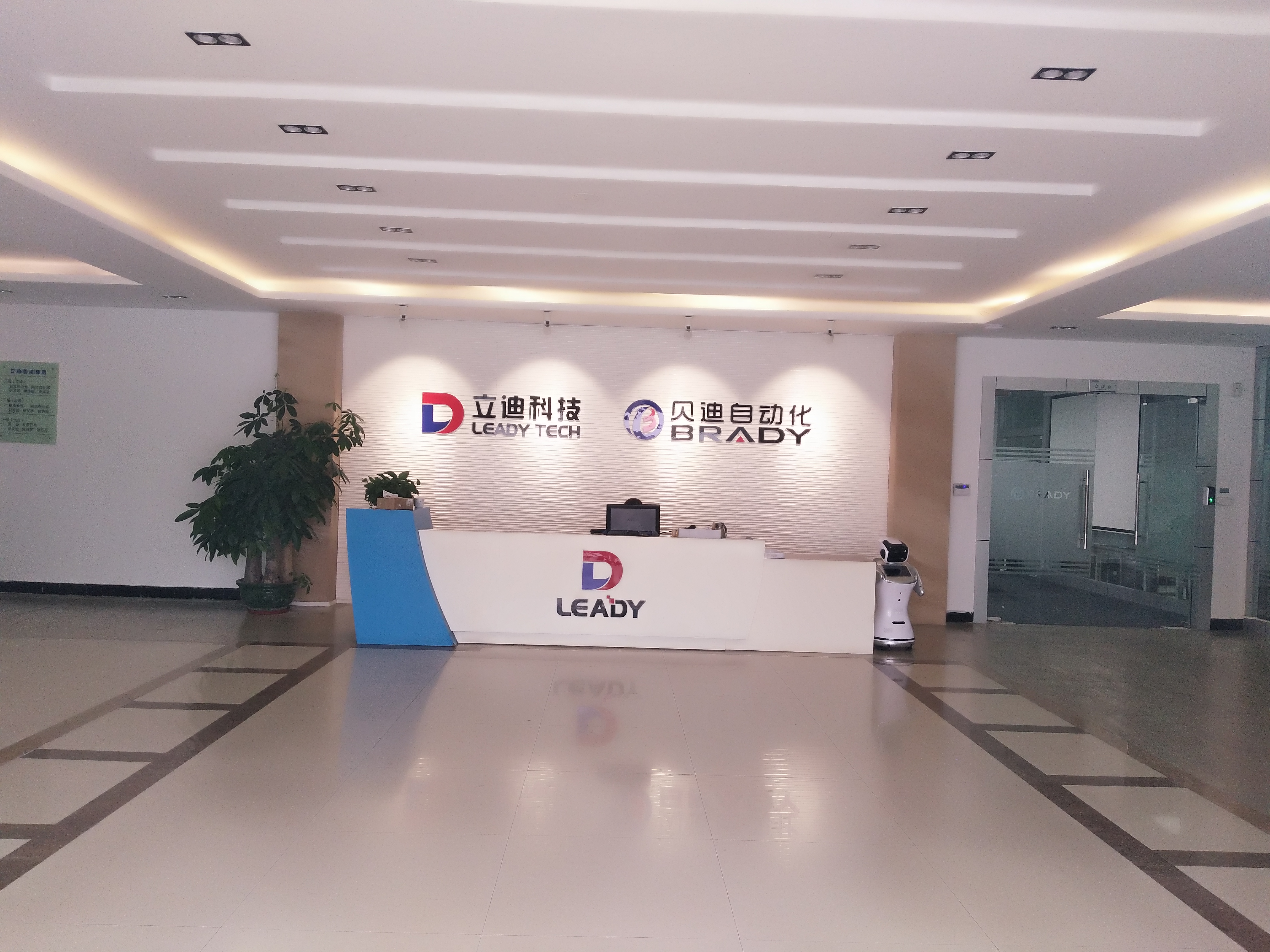 智能螺絲機(jī)圖片/智能螺絲機(jī)樣板圖 (4)