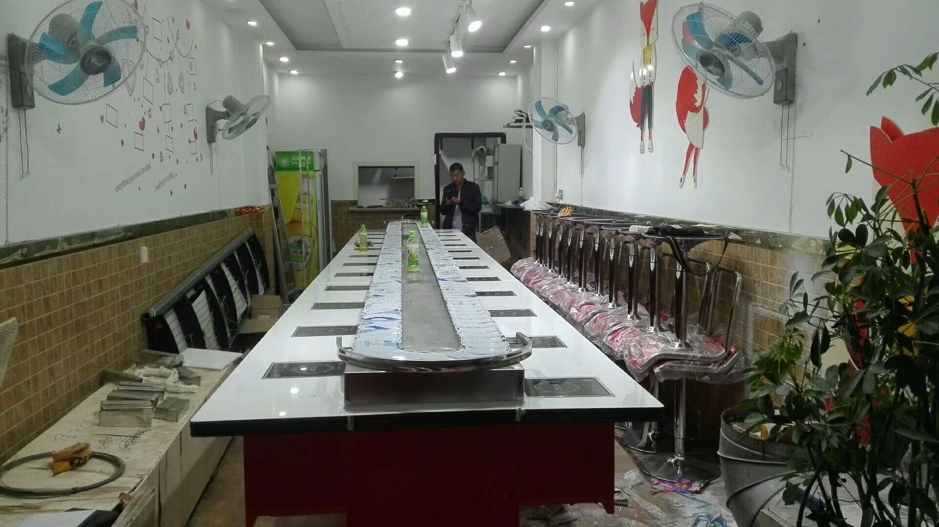 轉(zhuǎn)轉(zhuǎn)小火鍋設(shè)備廠家在那圖片