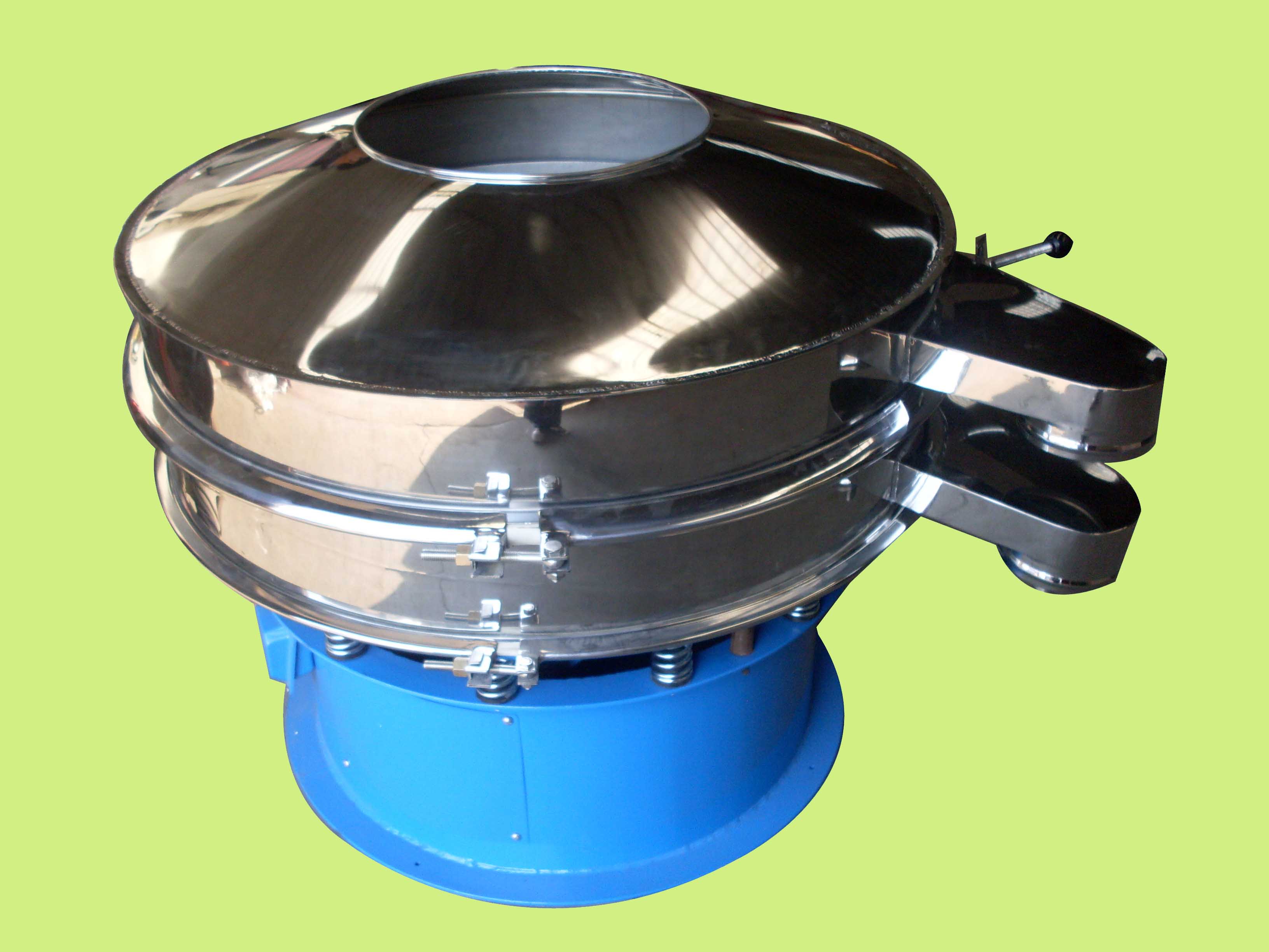 圓形振動篩旋振篩次元震動篩 新鄉(xiāng)圓形振動篩旋振篩次元震動篩