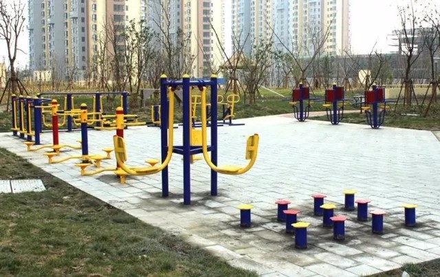 籃球架廠家批發(fā)圖片/籃球架廠家批發(fā)樣板圖 (4)