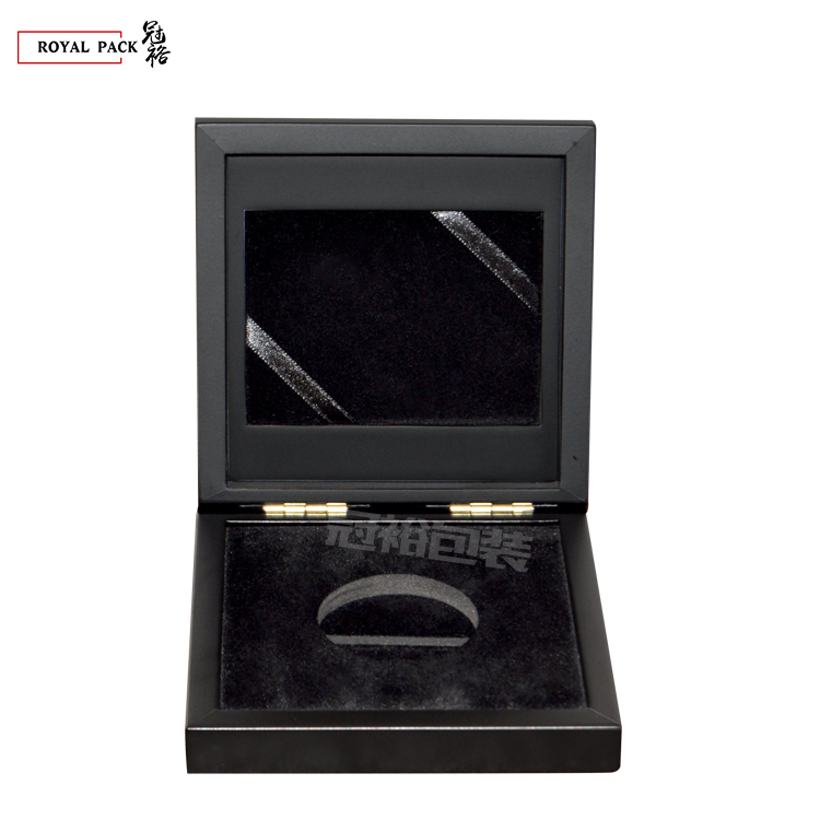 檀香金幣木盒生產(chǎn)圖片