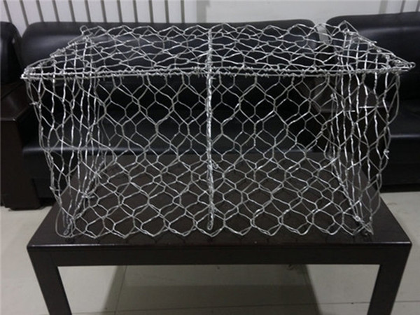 生態(tài)格賓石籠防洪護(hù)岸