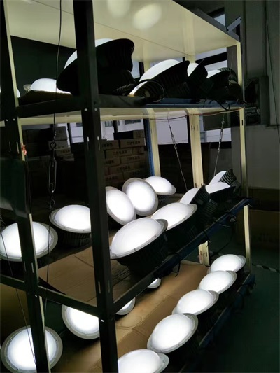 LED工廠燈圖片/LED工廠燈樣板圖 (2)