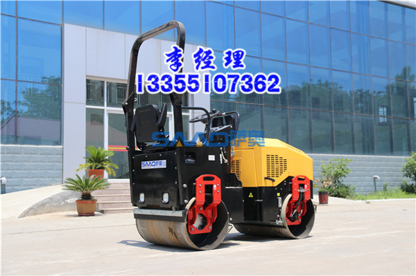 2噸小型雙驅(qū)壓路機(jī)圖片/2噸小型雙驅(qū)壓路機(jī)樣板圖 (4)