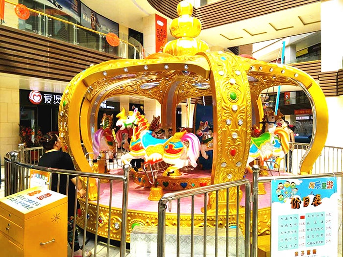 兒童游樂設(shè)備轉(zhuǎn)馬轉(zhuǎn)馬游樂設(shè)備廠家圖片