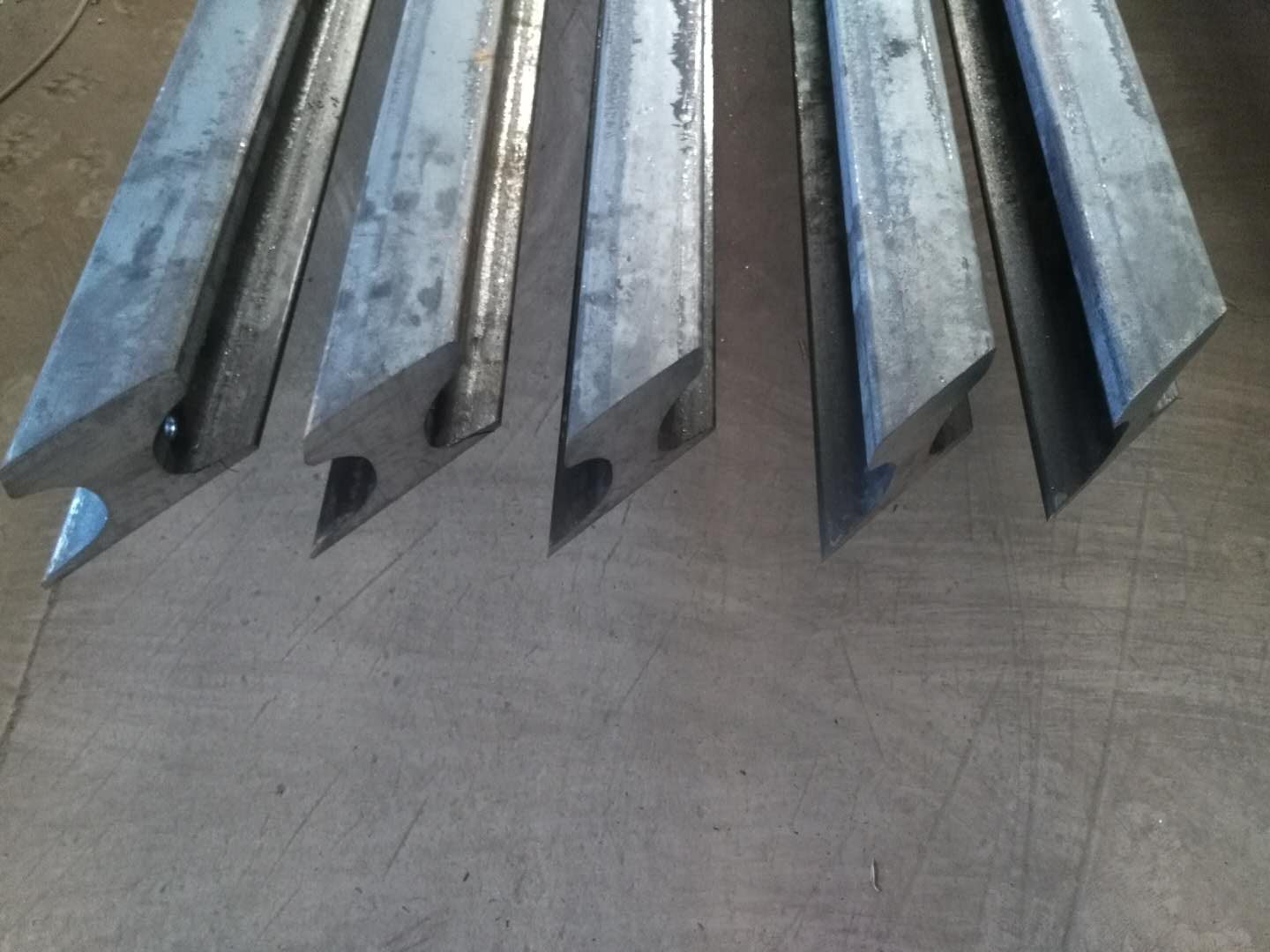 鋼軌鉆孔鋼軌打孔圖片/鋼軌鉆孔鋼軌打孔樣板圖 (2)