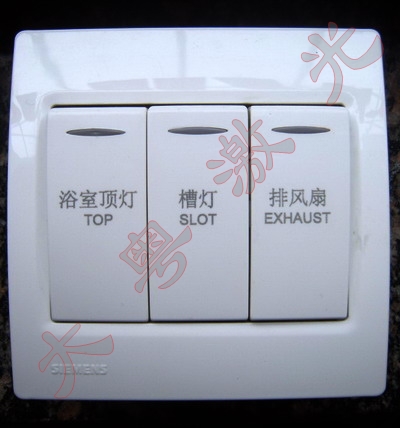 酒瓶?jī)?nèi)碼激光打碼機(jī)圖片/酒瓶?jī)?nèi)碼激光打碼機(jī)樣板圖 (4)