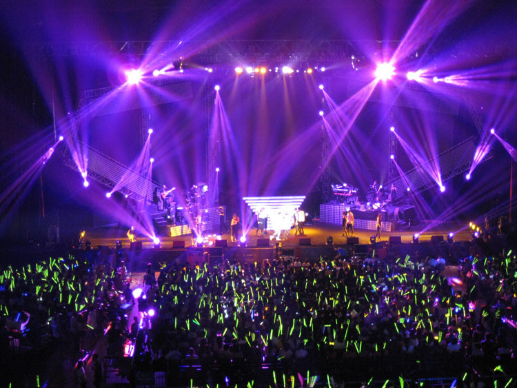 舞臺(tái)光束頭燈報(bào)價(jià)批發(fā)零售圖片/舞臺(tái)光束頭燈報(bào)價(jià)批發(fā)零售樣板圖 (3)