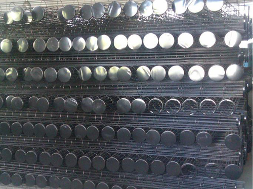 河北除塵配件圓形骨架的優(yōu)勢(shì)環(huán)保行業(yè)翔宇供應(yīng)