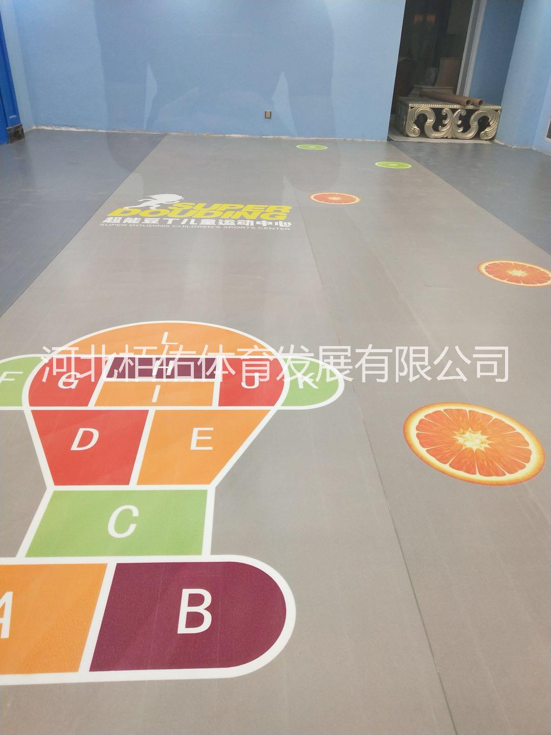 广州幼儿园定制地板地胶 重庆广州儿童体适能定制地板地胶儿童早教中心定制地板图片