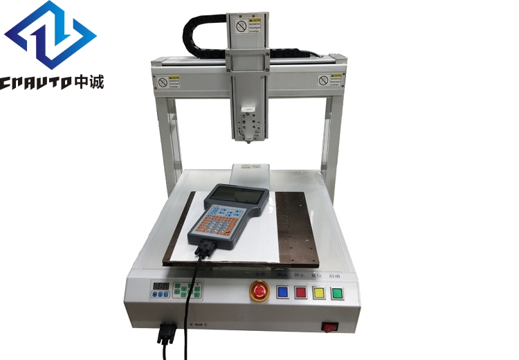 硅膠板粘接選擇硅膠點(diǎn)膠閥與硅膠點(diǎn)膠機(jī)