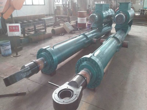 啟閉機(jī)圖片/啟閉機(jī)樣板圖 (3)