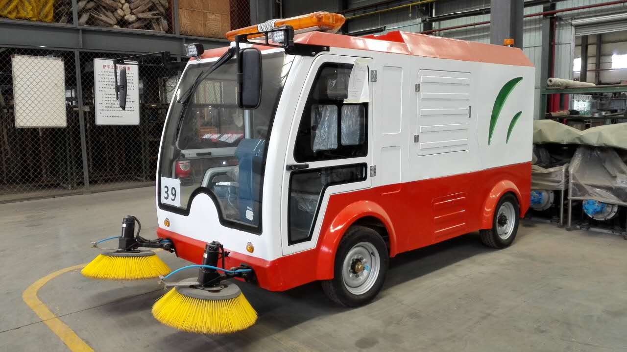陜西駕駛式全封閉電動掃地車圖片/陜西駕駛式全封閉電動掃地車樣板圖 (3)