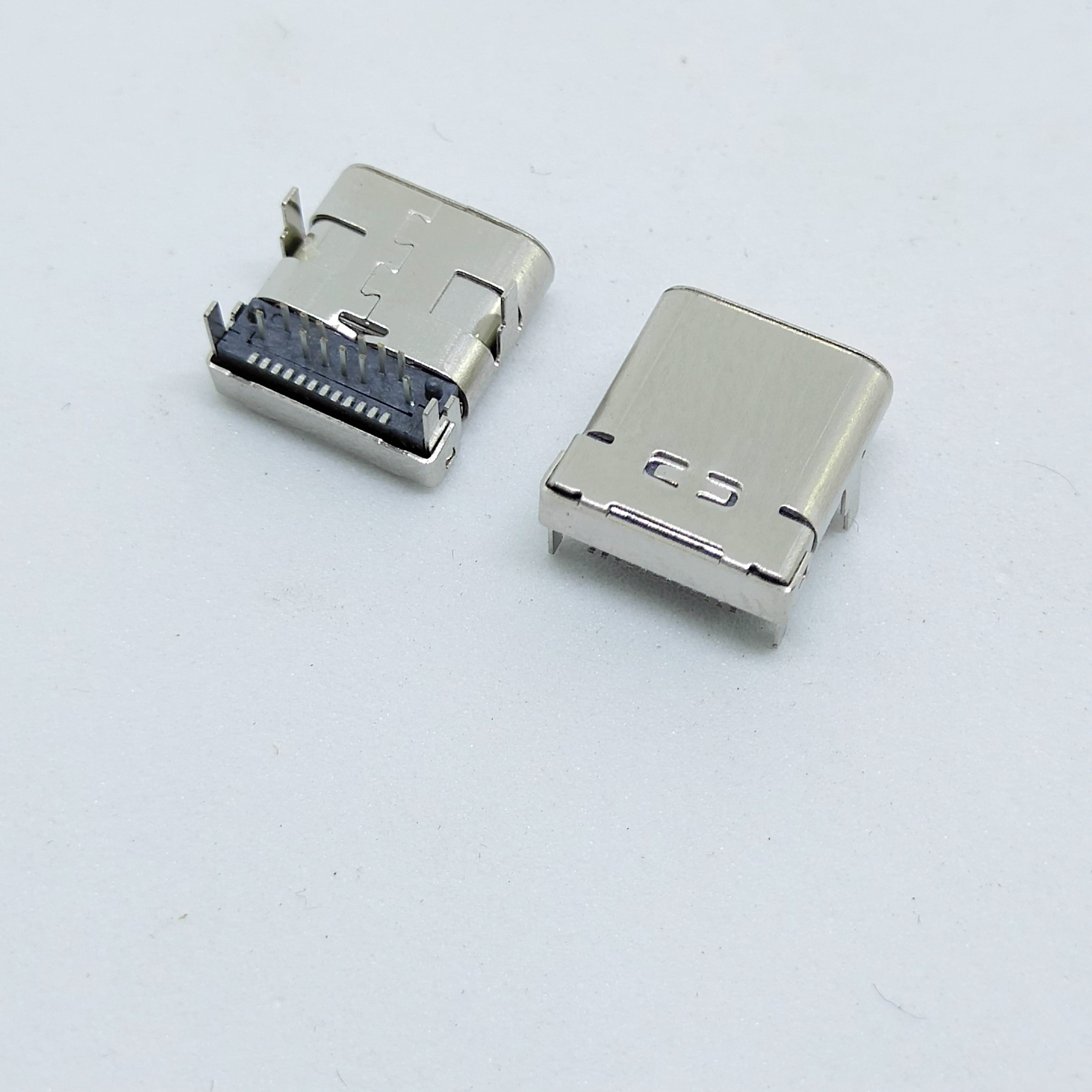 USB TYPE C母座板上型24PIN前插后贴 SMT+DIP 双外壳 正反插盲插