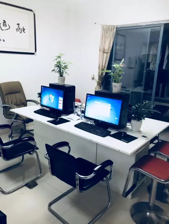 云衣定制邀您參加2018秋冬產(chǎn)品圖片/云衣定制邀您參加2018秋冬產(chǎn)品樣板圖 (2)