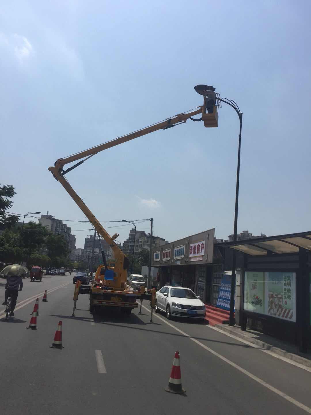 仁壽履帶吊租賃圖片/仁壽履帶吊租賃樣板圖 (4)