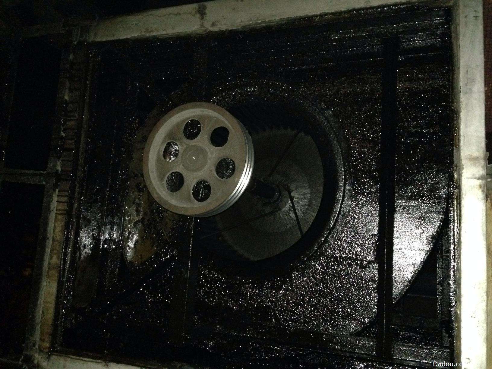 東莞清洗油煙機、莞城街道油煙機清洗服務、東莞清洗油煙機*電話、油煙機清洗電話