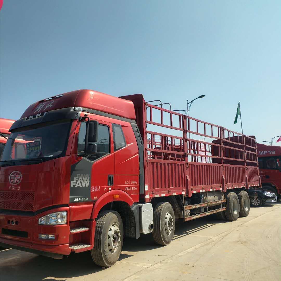 山東梁山  【國(guó)四】 *轉(zhuǎn)讓9.6米*后八蒼欄錫柴350動(dòng)力，優(yōu)質(zhì)掛車， 錫柴掛車，歡迎電議