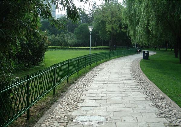 新鄉(xiāng)噴塑圍墻護欄，仿竹節(jié)籬笆柵欄圖片/新鄉(xiāng)噴塑圍墻護欄，仿竹節(jié)籬笆柵欄樣板圖 (2)