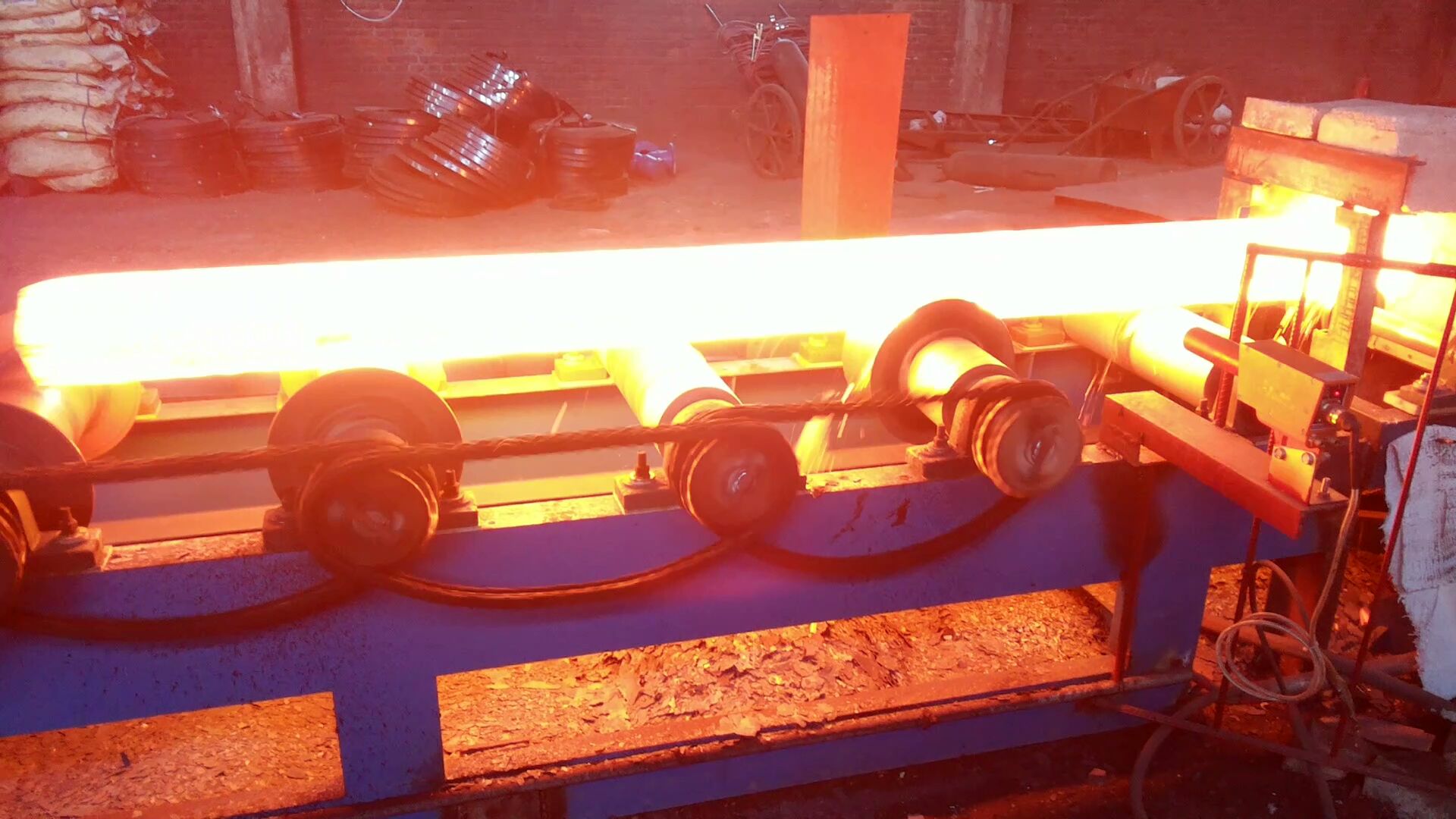 高效中頻加熱爐圖片/高效中頻加熱爐樣板圖 (2)